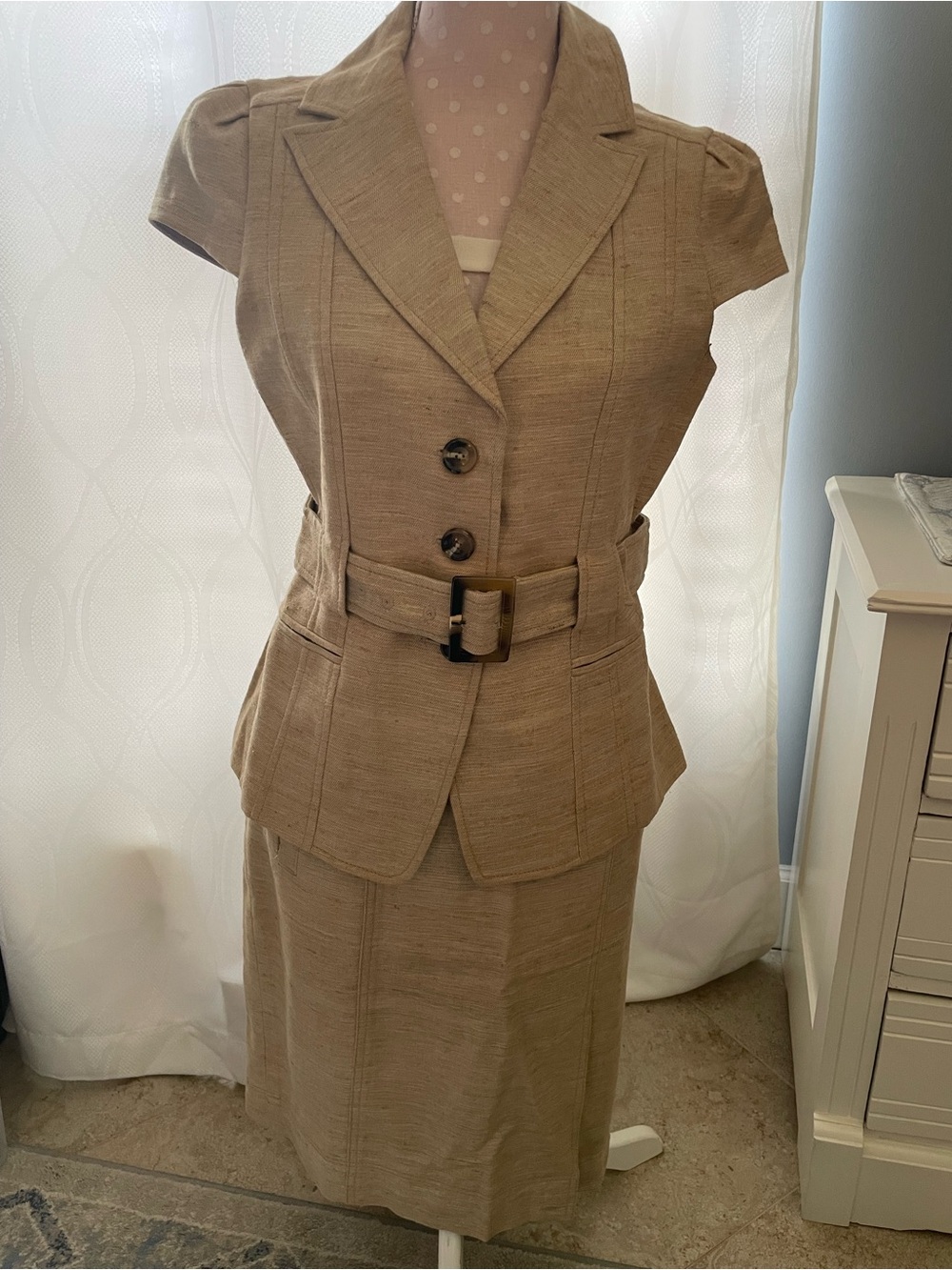 Ann Taylor Women's Tan Belted Two-Piece Skirt Suit